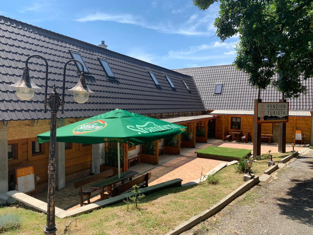 Penzion Turista Banska Stiavnica Exterior photo